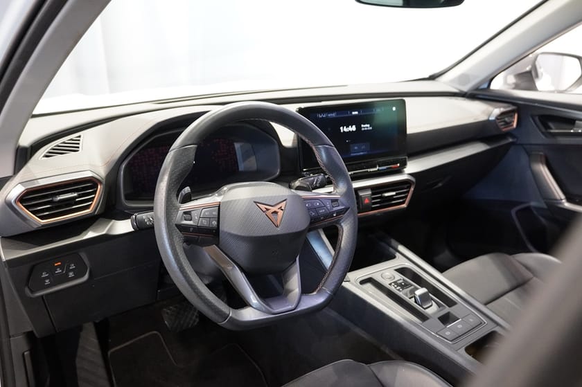 Bild 5 av CUPRA Formentor 1.5 TSI - Drag, Kamera, Elbaklucka MM!