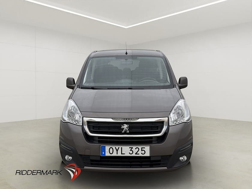 Bild 5 av Peugeot Partner Tepee Ny-Kamrem Farthållare 7-Sits 1-Ägare