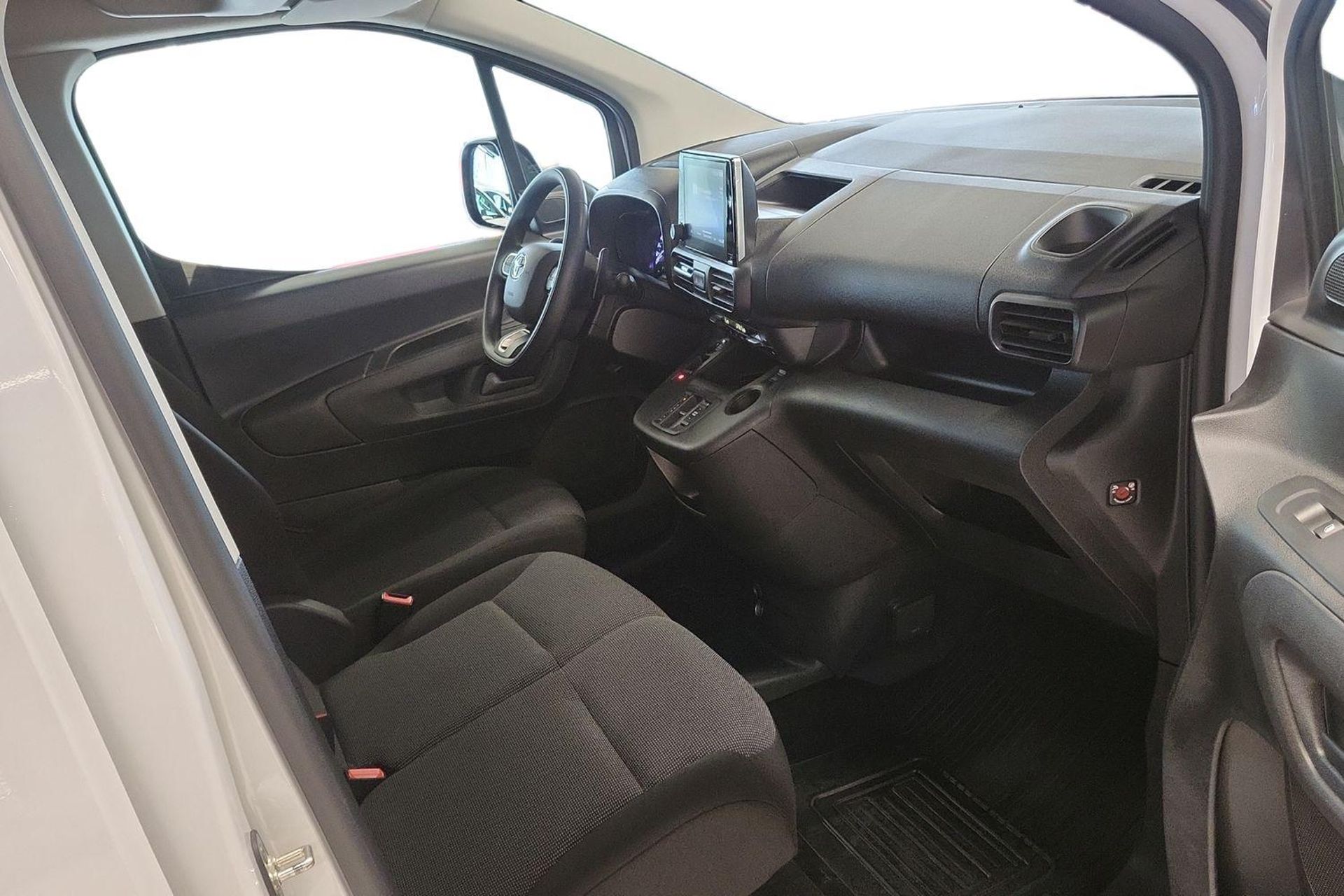 Toyota Proace City 1.5D AdBlue 2024, bild 6/10