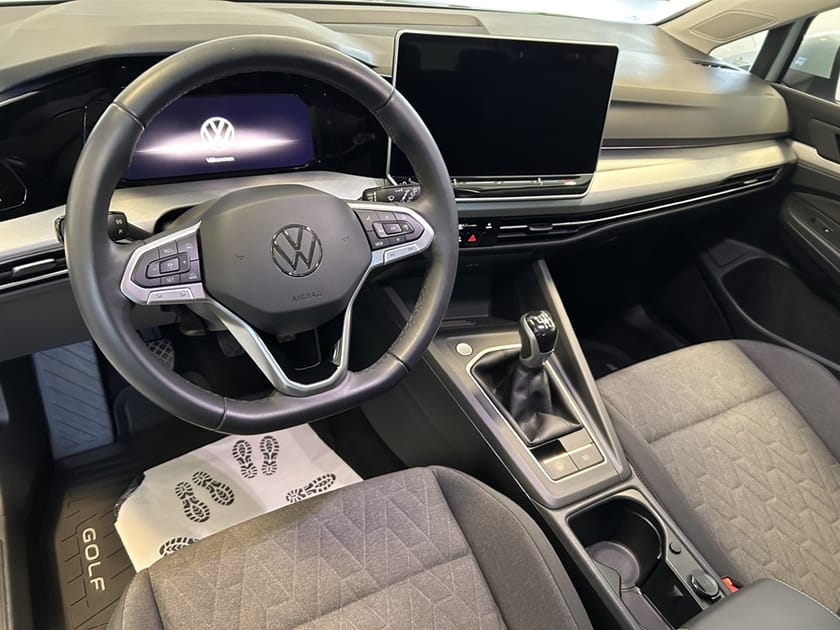 Bild 5 av Volkswagen Golf PB   LIFE TSI 150 HK 6 VXL