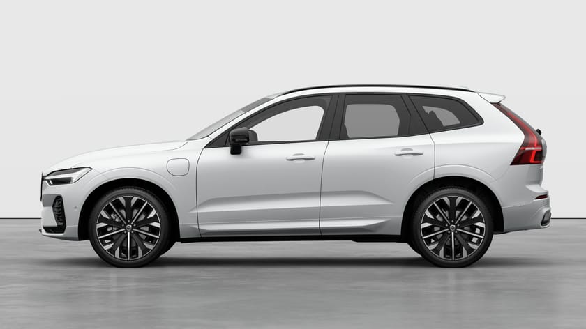 Bild 2 av Volvo XC60 T6 Plus Dark Nordic Edition LAGERBIL B&W 360 PANO