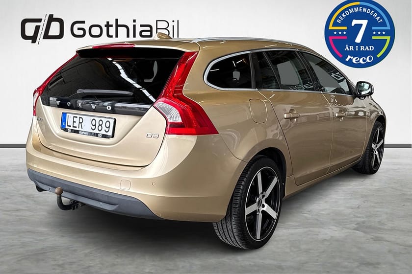 Bild 5 av Volvo V60 D3 Geartronic Summum Läder BLIS Adaptiv Drag Värmare