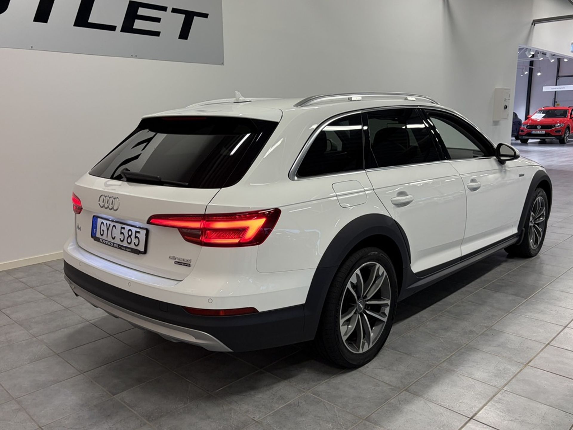 Audi A4 allroad 2018, bild 6/10