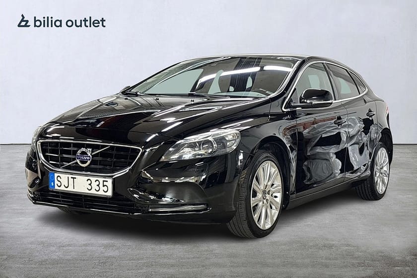 Bild 1 av Volvo V40 D2 Summum 115hk Panorama P-värm Backkamera KamremBytt