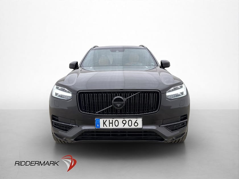 Bild 2 av Volvo XC90 TwEn T8 AWD Inscription 7-Sits VOC B&W Pano HuD