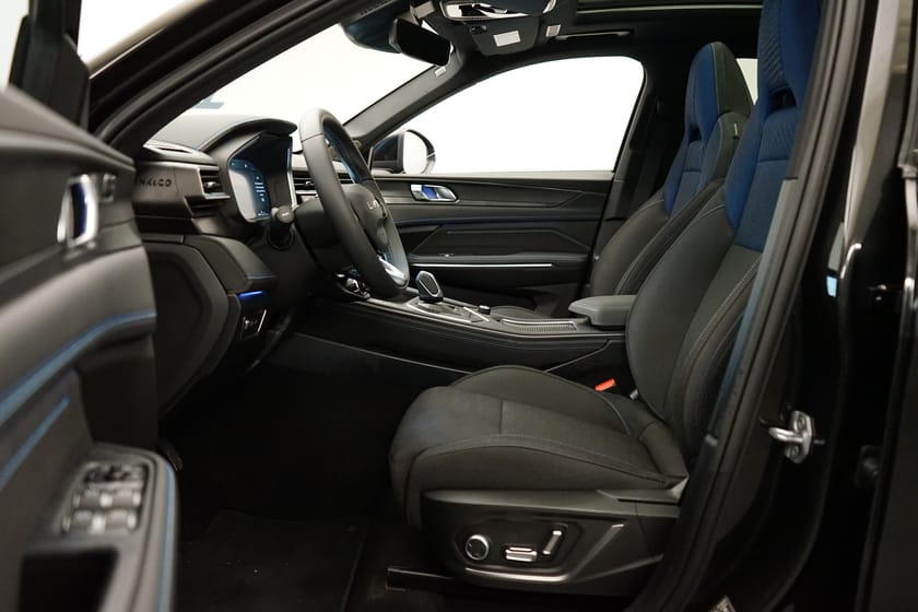 Bild 5 av Lynk & Co 01 PHEV PHEV, Navigation, Taklucka