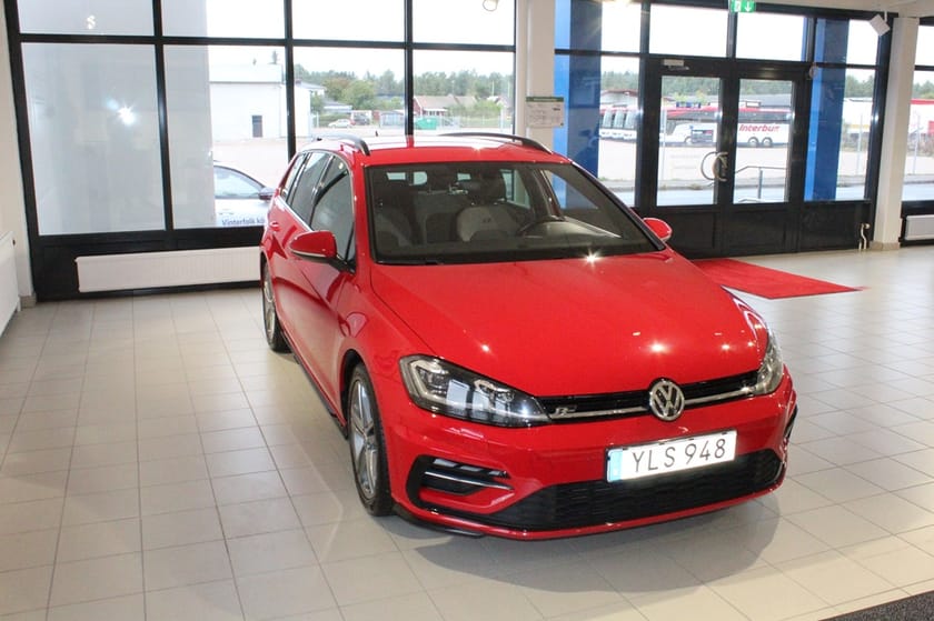 Bild 3 av Volkswagen Golf Sportscombi 1.4 TSI R-Line Dragkrok