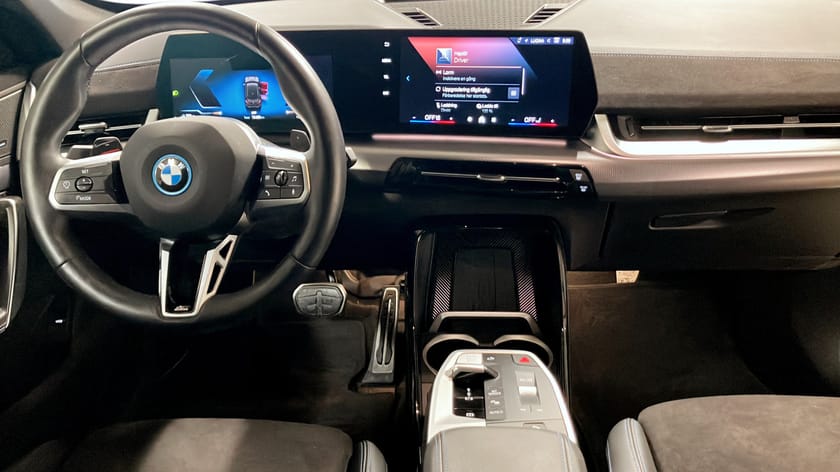Bild 4 av BMW X1 xDrive25e H/K- Ljud, M sport, Rattvärme