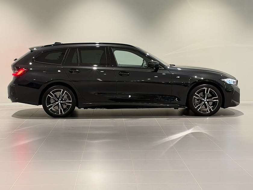 Bild 3 av BMW 330e Touring