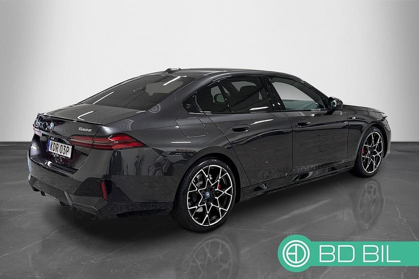 Bild 4 av BMW 550e xDrive Sedan M-sport HUD 360 KAMERA KAMPANJ 3,95% RÄNTA