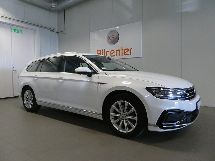 Bild 5 av Volkswagen Passat Sportscombi GTE 1.4 TSI Aut-Drag-Kamera-Värmare-SoV