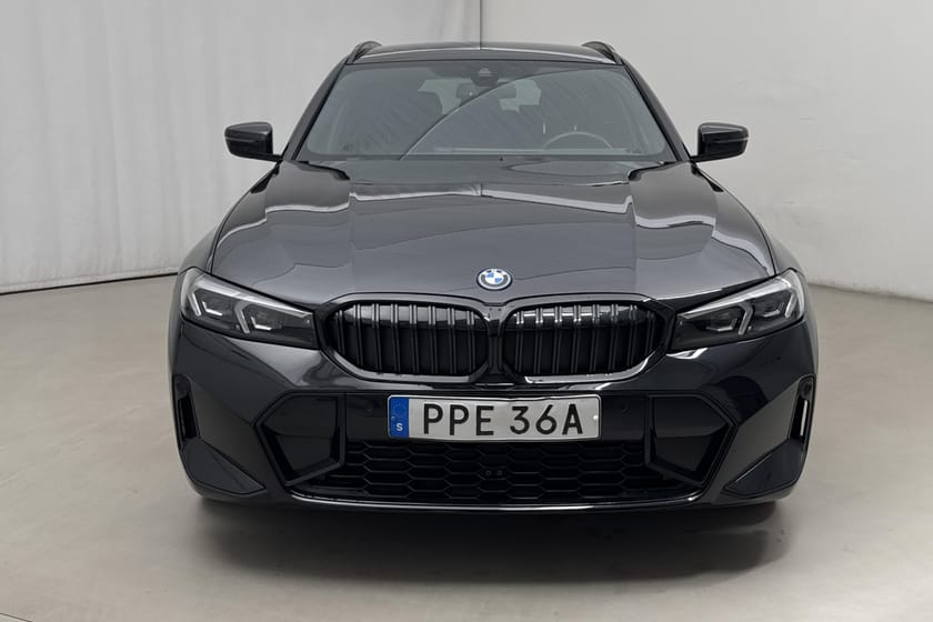 Bild 5 av BMW 330e xDrive Touring 330 LCI (292hk) M Sportpaket Pro