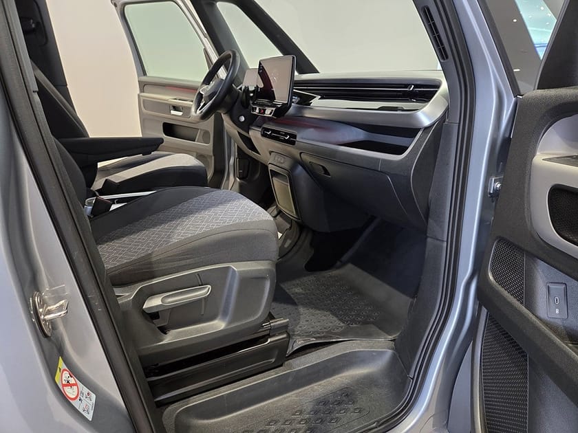 Bild 5 av Volkswagen ID. Buzz PRO 5-SÄTEN EL 150 KW (20