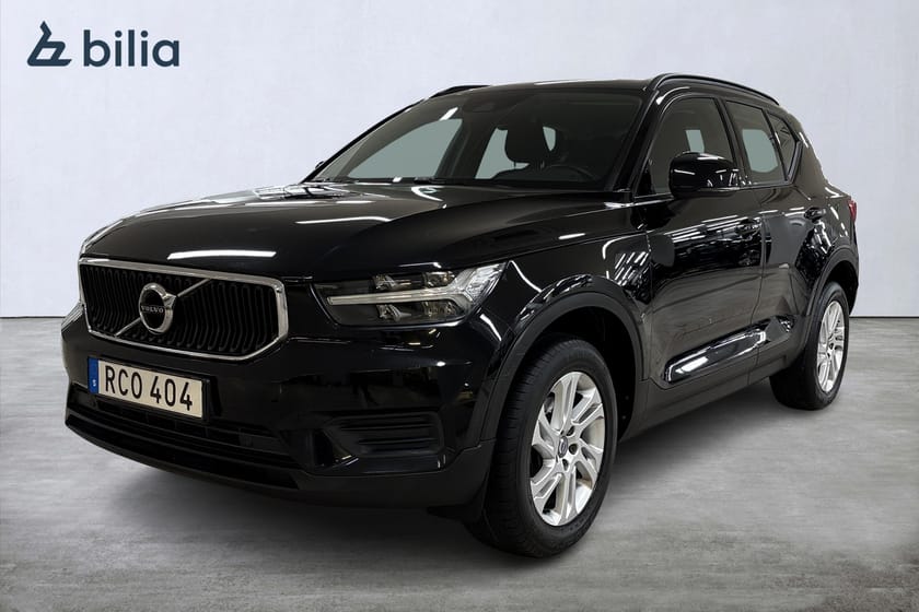 Bild 1 av Volvo XC40 T2 FWD Momentum Core/ Bränslevärmare/ Driver alert control/ Sensor bak