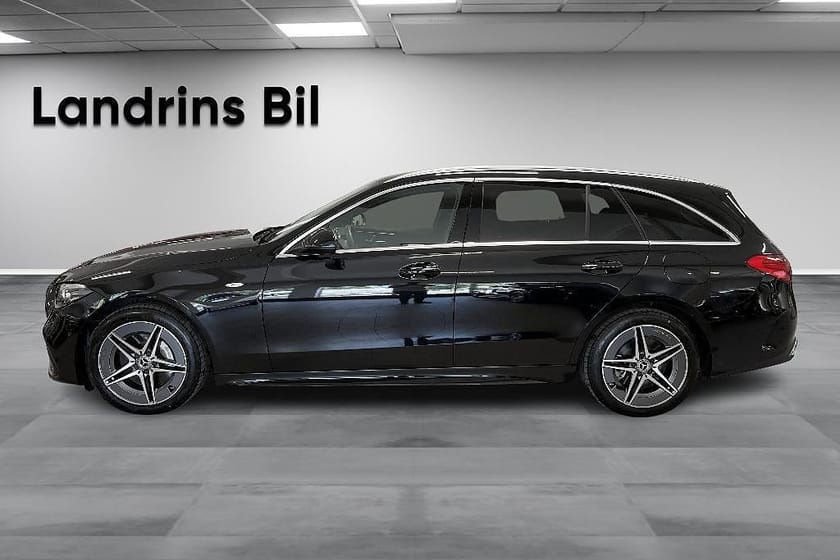 Bild 4 av Mercedes-Benz C 300 T de 4MATIC Kombi Laddhybrid AMG-Line