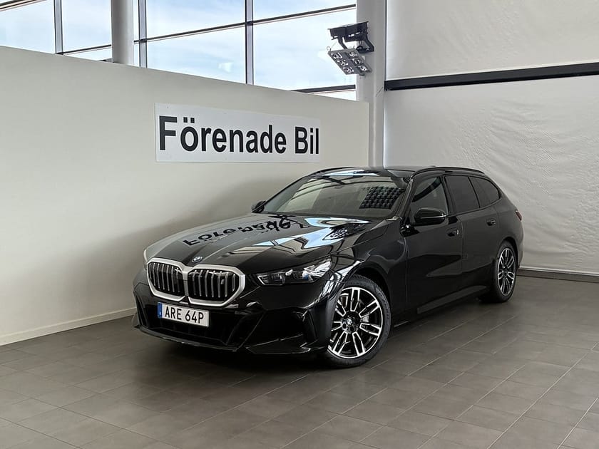 Bild 1 av BMW i5 eDrive40 Touring M Sport Drag Rattvärme H/K ParkAssist