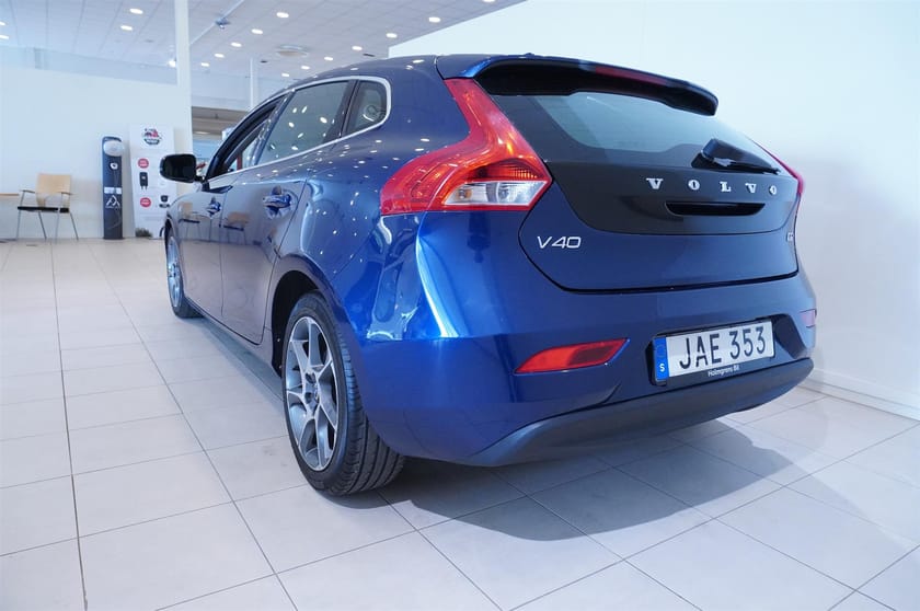 Bild 5 av Volvo V40 D2 Geartronic, 120hk Ocean Race Edition, Stolsvärme, Elhissar