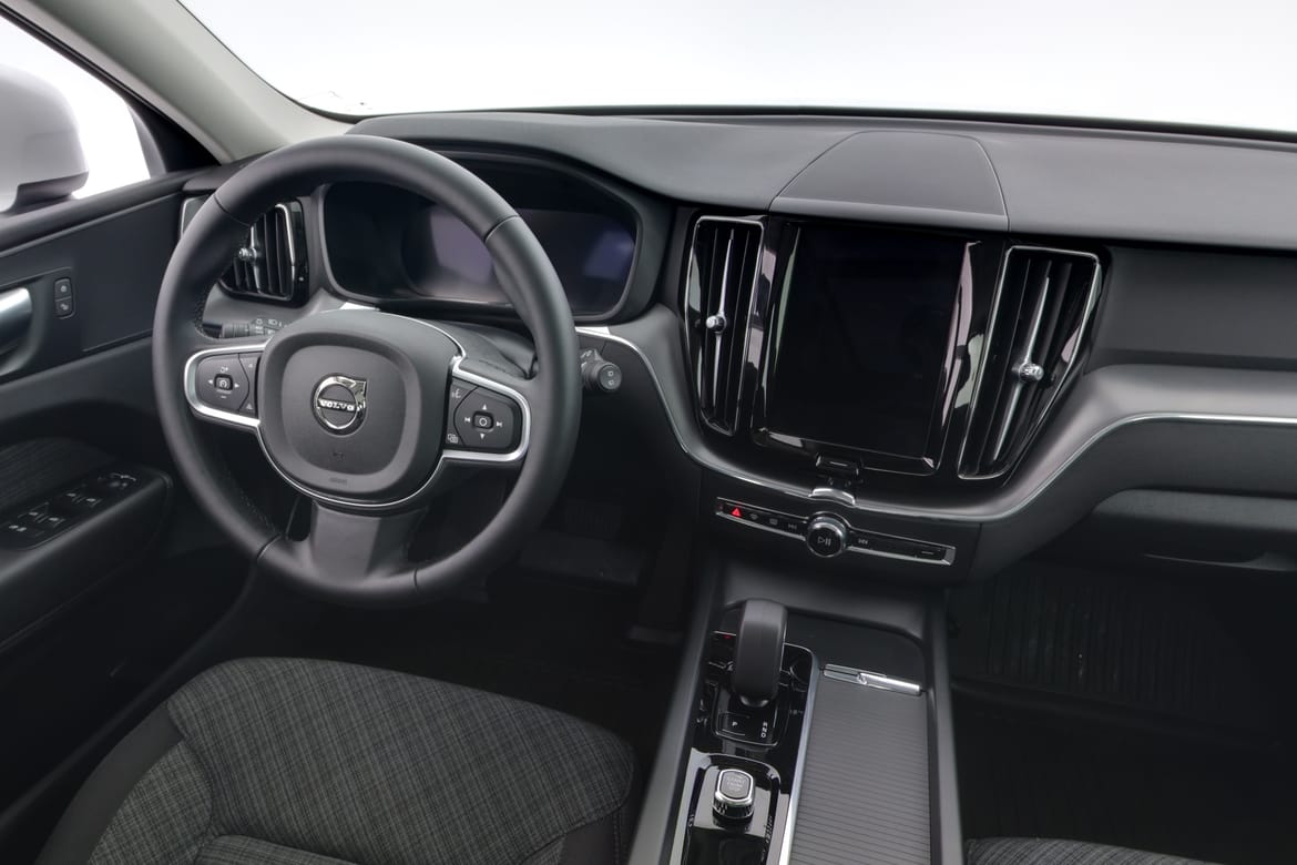 Volvo XC60 2025 - miniatyr 8