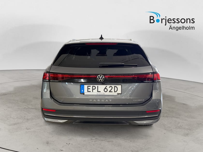 Bild 4 av Volkswagen Passat Variant eHybrid 1.5 TSI Business 272 HK