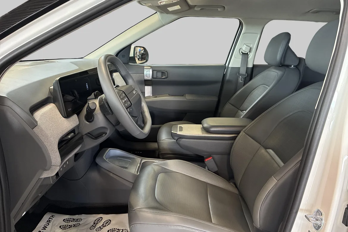 picture of a car