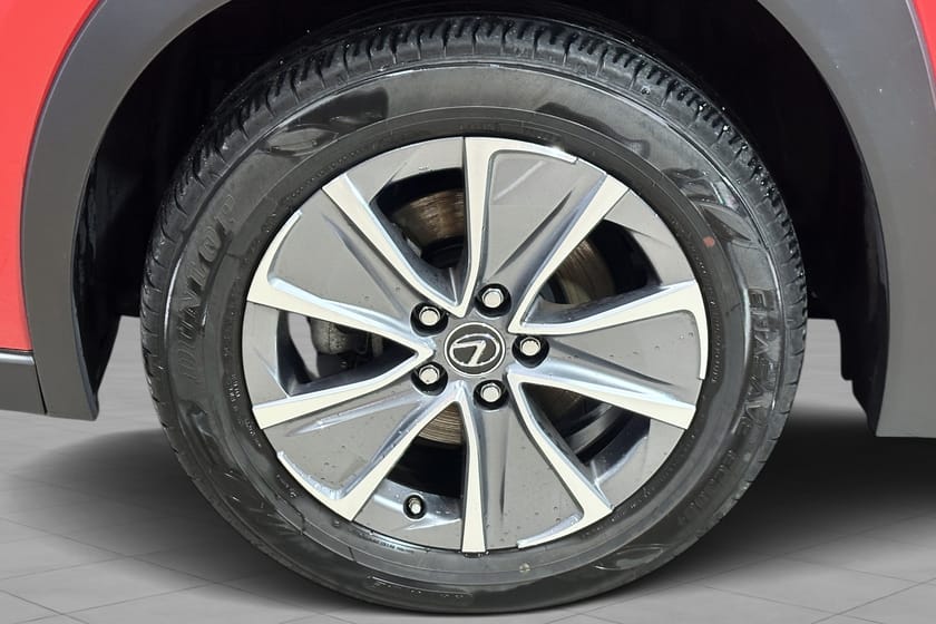 Bilde 5 av Lexus UX 300e Premium Tech