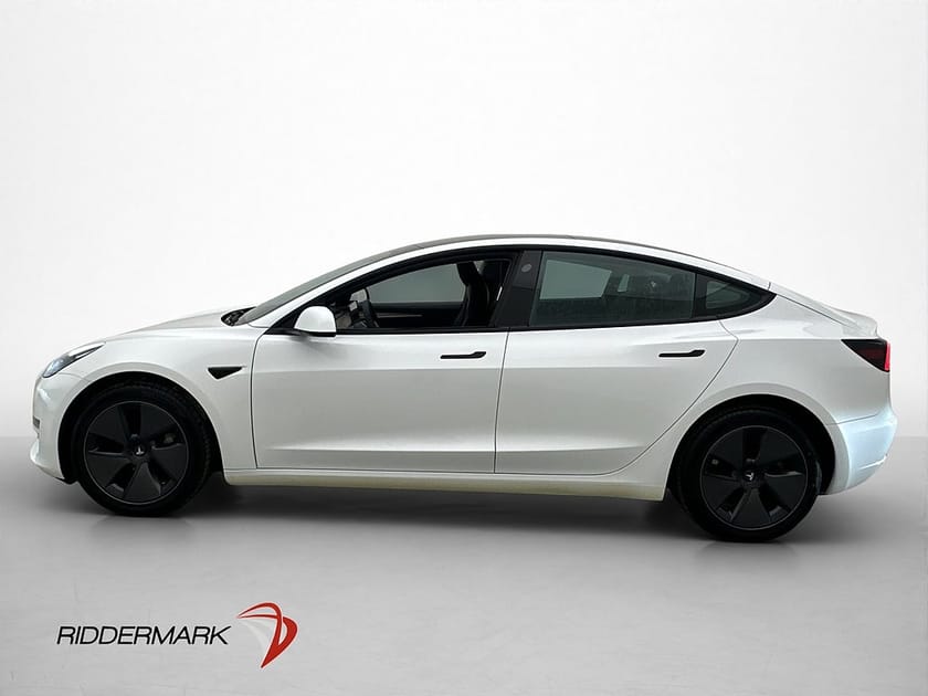 Bild 5 av Tesla Model 3 Long Range AWD Svensksåld MOMS Panorama