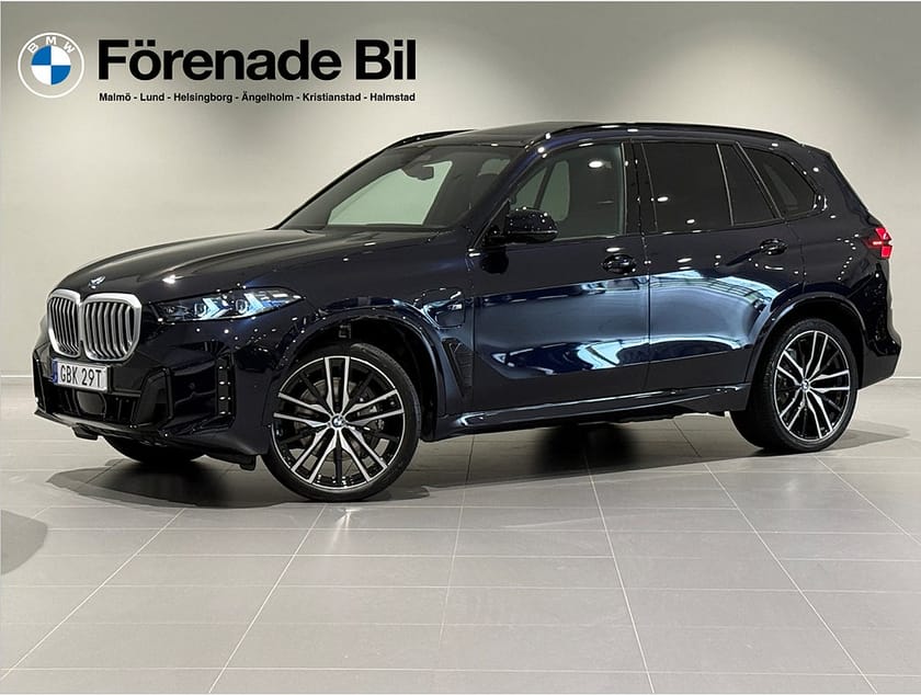 Bild 1 av BMW X5 xDrive50e M Sport Business Drag HUD H/K Panorama 22"