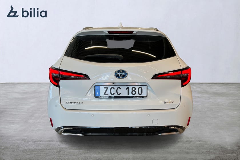 Bild 5 av Toyota Corolla Touring Sports Hybrid 1,8 Style Appstyrd Värmare MOMS