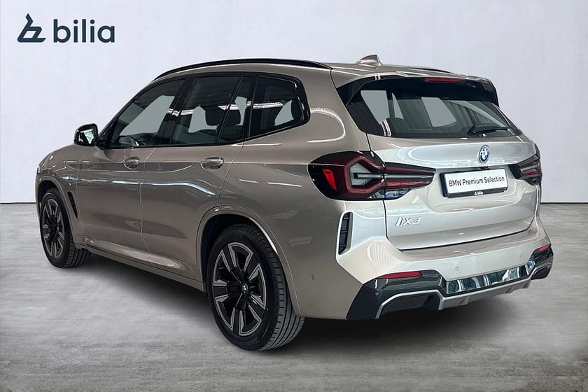 Bild 2 av BMW iX3 M-Sport | Aktiv farth. | Adaptiva LED | Taklucka