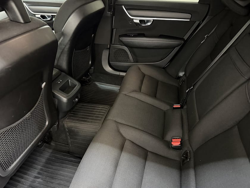 Bild 5 av Volvo V90 D3 150hk Business Värmare/Krok/Nyservad/Kamrem bytt