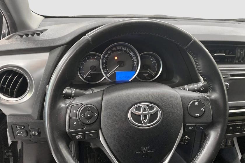 Bild 2 av Toyota Auris Touring Sports 2.0 D-4D DPF T