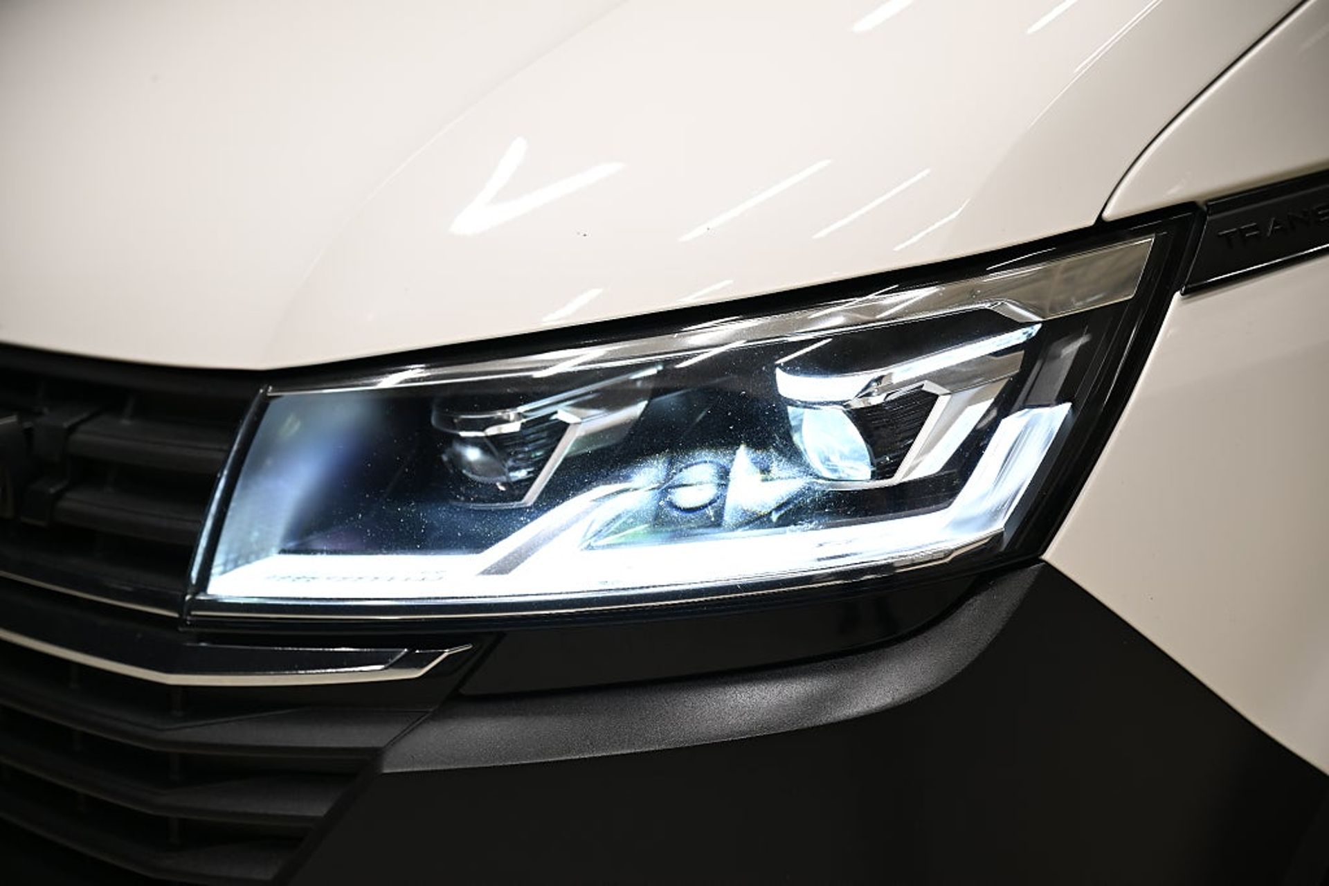 Volkswagen Transporter 2022, photo 5/10