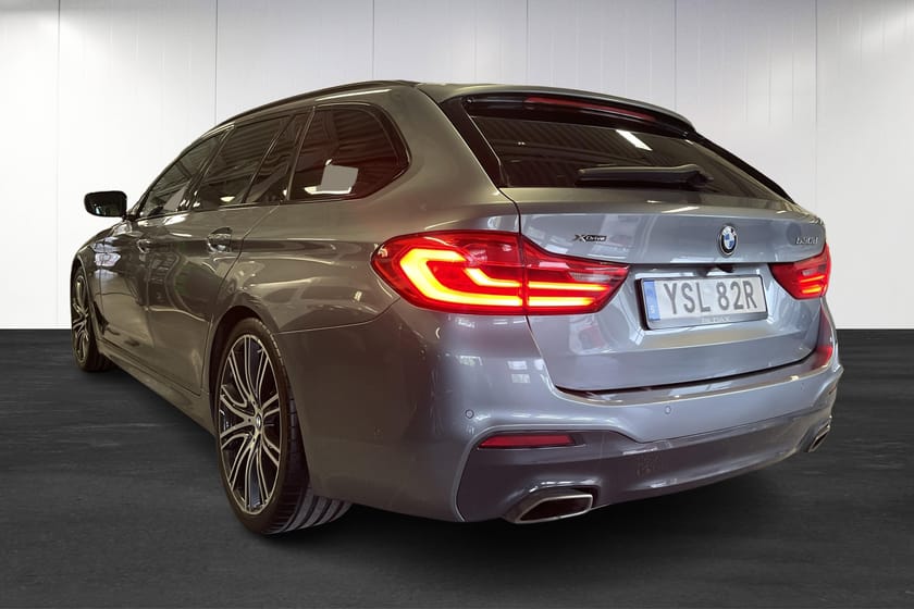 Bild 3 av BMW 530d xDrive Touring | M-Sport | Drag