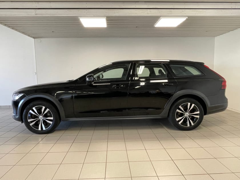 Bild 2 av Volvo V90 Cross Country B4 AWD Diesel Adv Edt