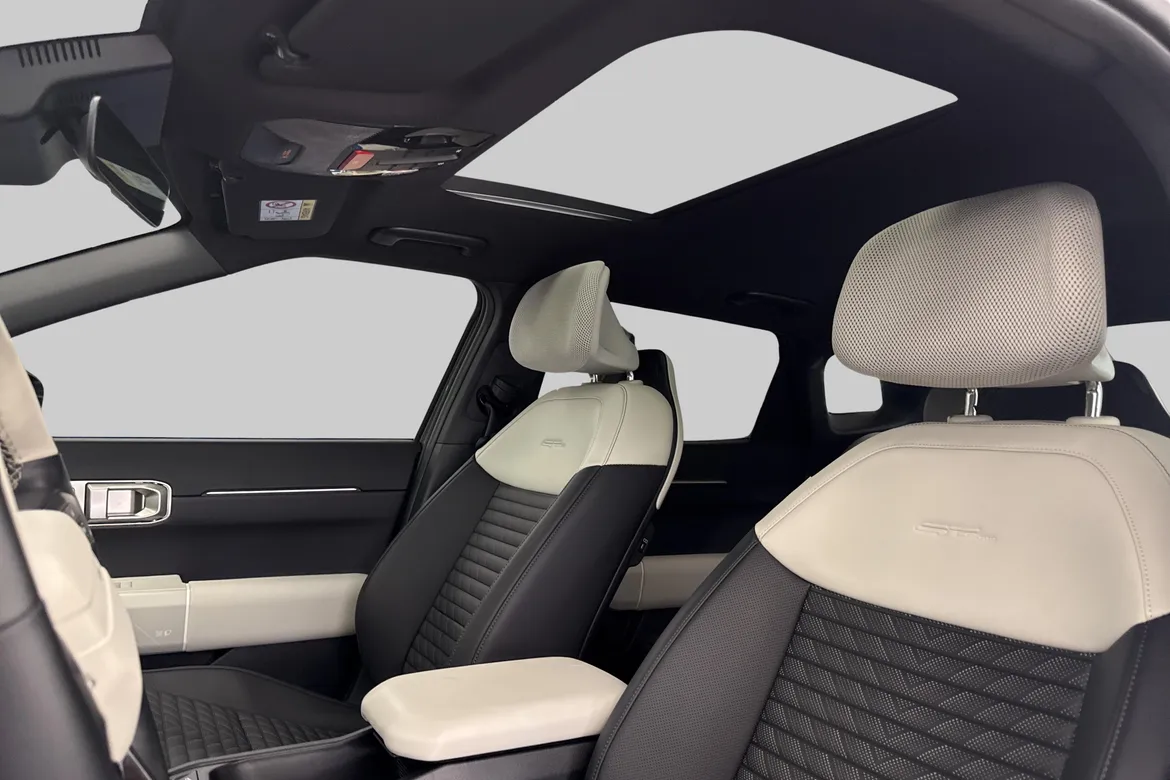picture of a car