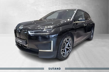 BMW iX xDrive50