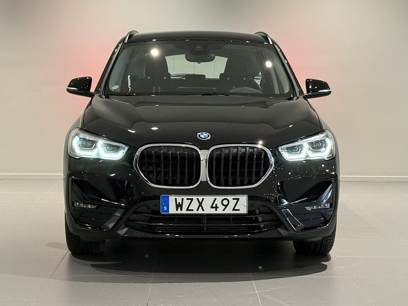 Bild 2 av BMW X1 xDrive25e Sport Line Elstol m minne Adpt Farth Head-up