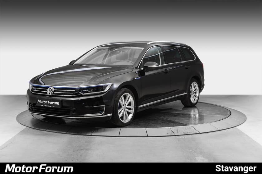 Bilde 1 av Volkswagen Passat Variant GTE / KROK / NAVI / DAB+ / KEYLESS / R.KAMERA