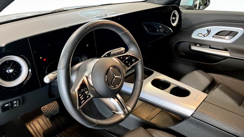 Bild 4 av Mercedes-Benz CLA 200 Advance Edition *Dragkrok*