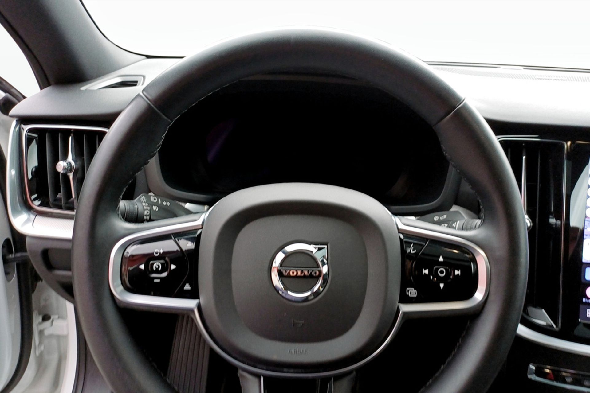 Volvo S60 B5 2023, bild 7/9