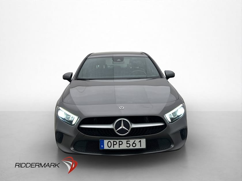 Bild 2 av Mercedes-Benz A 180 d Widescreen Kamera CarPlay Midline GPS