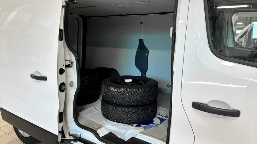 Bild 5 av Renault Trafic Skåpbil L2H1 NORDIC LINE DCI 150