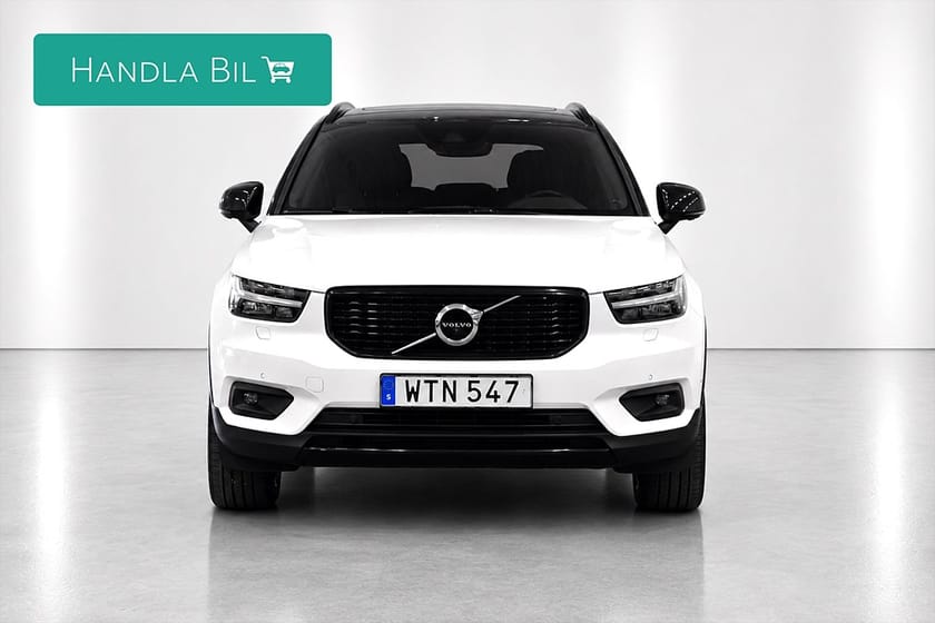 Bild 3 av Volvo XC40 D4 AWD Aut R-Design Pano H/K D-Värm 360° 190hk
