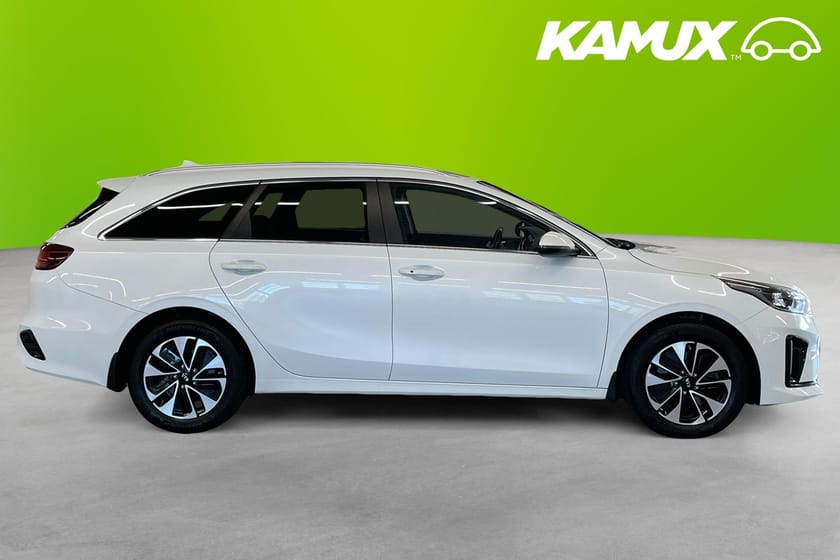 Bild 2 av Kia Ceed Sportswagon Plug-in Hybrid Advance Plus B-Kamera Carplay Döda-vinkel Halvskinn