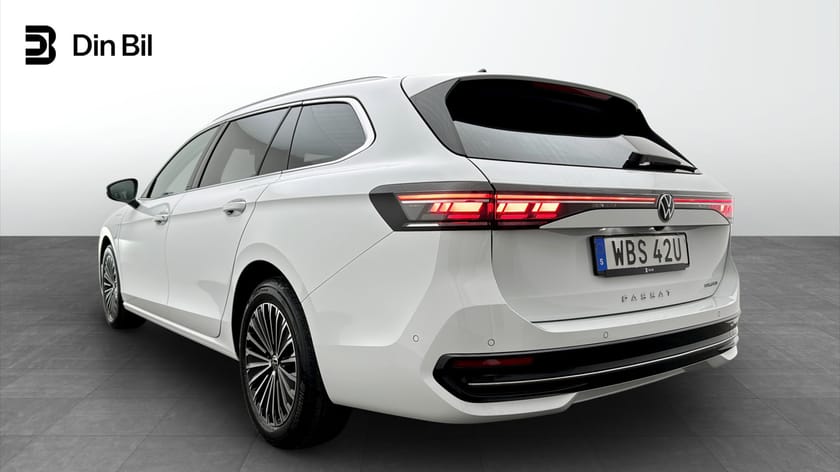 Bild 3 av Volkswagen Passat Variant eHybrid 1.5 TSI 272 hk  DSG / Drag / Parkeringsvär