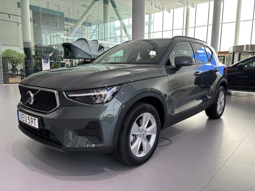 Bild 1 av Volvo XC40 B4 FWD Bensin Core