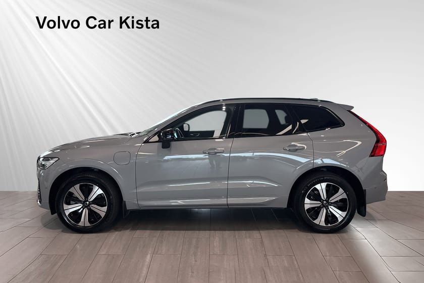 Bild 3 av Volvo XC60 T6 Plus Dark Nordic Edition Läder Pano 360Kamera