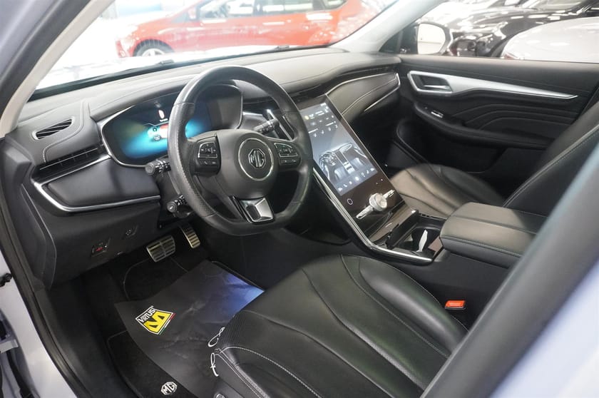 Bild 2 av MG Marvel R Luxury 180 hk Kamera Fartpilot Apple CarPlay