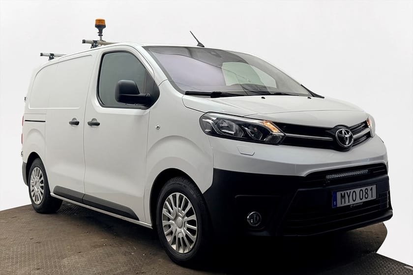 Bild 4 av Toyota Proace 1.5 D-4D 3-sits Drag Inredd Delläder Head-Up Kamera Värmare