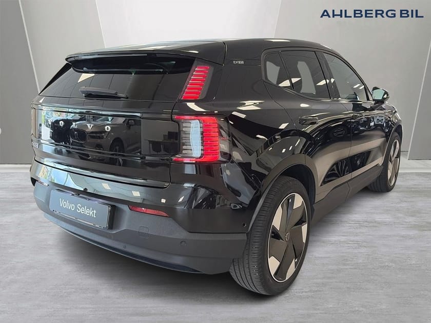Bild 5 av Volvo EX30 Twin Motor Performance Ultra 🔵Pakeringskamera 360, Elmanövrerade stolar, Panoramatak, Navi, Google Maps, Apple CarPlay